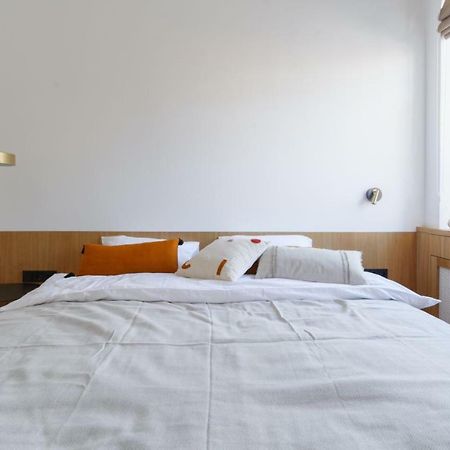 Sunrise Apartment Lviv Ngoại thất bức ảnh