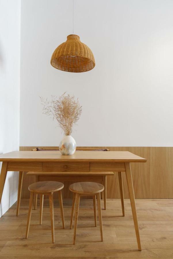 Sunrise Apartment Lviv Ngoại thất bức ảnh