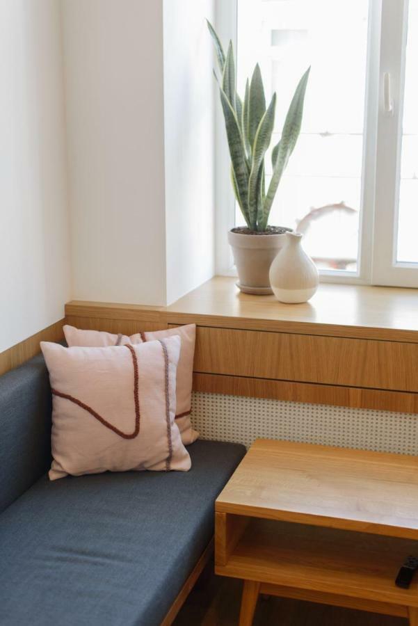 Sunrise Apartment Lviv Ngoại thất bức ảnh