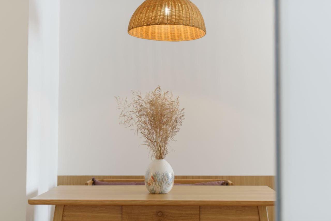 Sunrise Apartment Lviv Ngoại thất bức ảnh