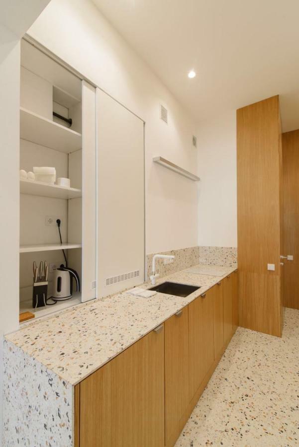 Sunrise Apartment Lviv Ngoại thất bức ảnh