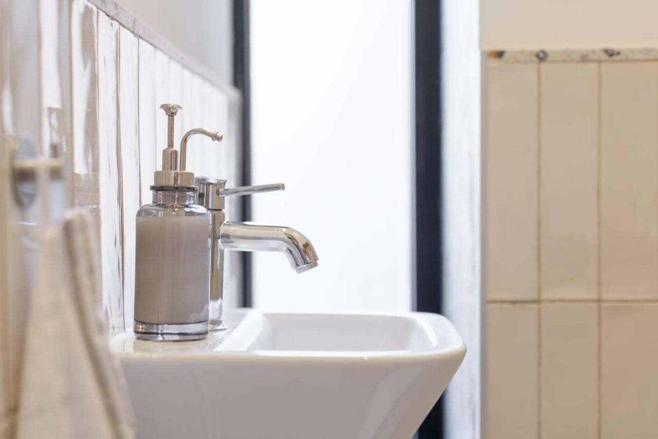 Sunrise Apartment Lviv Ngoại thất bức ảnh